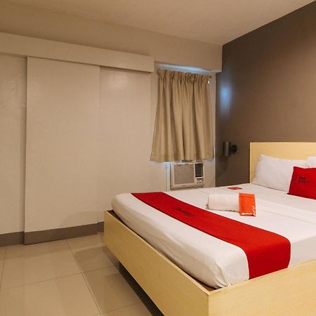 Hotel Reddoorz At Samat Mandaluyong Exteriér fotografie