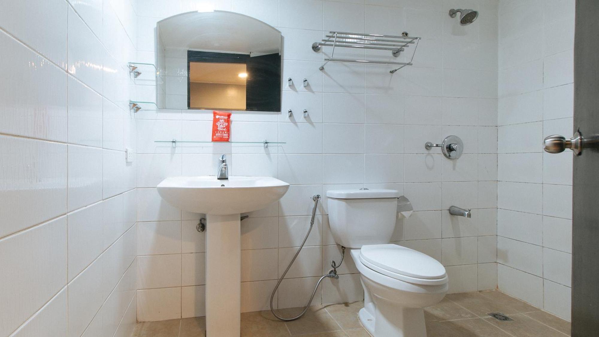 Hotel Reddoorz At Samat Mandaluyong Exteriér fotografie